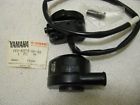 4v0-83976-00-98 Yamaha Nos Throttle Housing