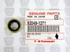 92049-1271 Kawasaki Nos New Oil Seal Bn El En Ex Kd