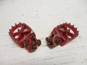 25.32531.000 Beta 25.32521.000 2016 350 Rr Rr-s Four Stroke Left Right Foot Peg