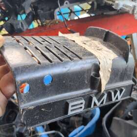 1336997 Bmw 1982 81-84 650 R65 R80 R100 Starter Cover Engine Oem