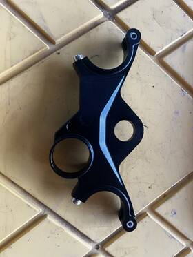 31421696907 Bmw 2023 S1000rr Upper Fork Cross Bracket Genuine Oem