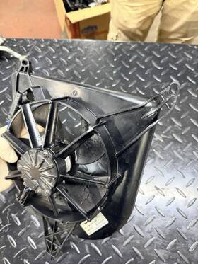 8356815 Bmw S1000rr Radiator Fan 2020-2025 Oem