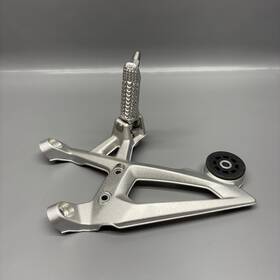 9467694 Bmw S1000r Footrest Plate Right 2020 2021 2022 2023 2024 2025 Oem
