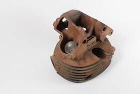 65-1705 Bsa Original B33 Cylinder Head No Broken Fins