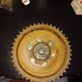67-6149 Bsa Vintage A7 A10 A50 A65 Rear Brake Drum With Sprocket 42t