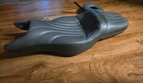 Ymt0718gl Corbin 2025 Comfort Saddle Grey Like-new With Passenger Backrest