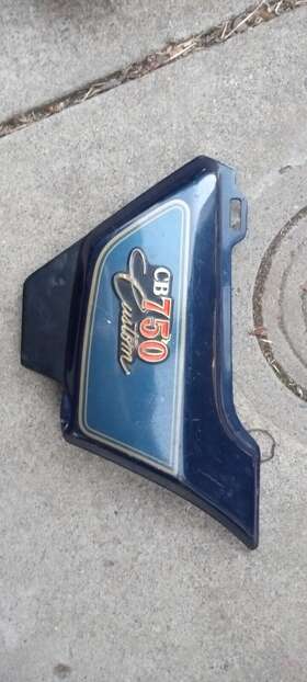 83600-425p Custom 1987 Honda Cb 750 Side Shield Plastic Caver Cb750