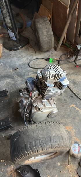 R3233329 Dont Know 384728 Maico Dirtbike Engine Bike Motor # 1 Of 2 I Have