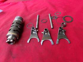 18220171a Ducati Monster 750 Ie Shift Drum With Forks 2002