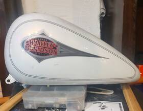 1103641087 Harley-davidson Harley- 2001 Flstci Efi Fuel Tank 5 Gallon Pre Owned