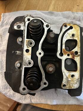 16725-99 Harley-davidson Cylinder Head - Rear Fits 99-06 Tc Pn Used See Desc