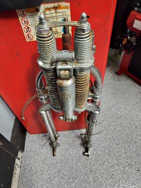 Harley-davidson 204857389307 1997 Springer Front End Survivor A Little Rusty But Salvageable