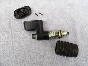 31755-99 Harley-davidson Oem Ft01 Touring Rear Brake Master Cylinder Multi-fit Softail Ft99