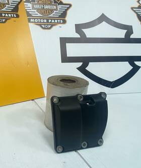 34800045 Harley-davidson 44556 Softail Breakout Gearbox Cover Oem