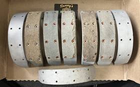 44070-61 Harley-davidson Aermacchi Sprint 250/350 C H Ss Sx Brake Shoes Used F&r
