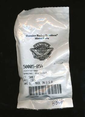 5005-85a Harley-davidson F22 - Motorcycles Jiffystand Spring For Softails