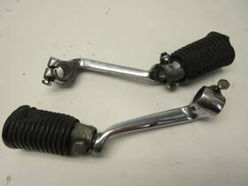 50949-75 Harley-davidson 1971 Sportster Xlh 900 Front Footpegs Footrests With Brackets