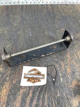 52061-71 Harley Davidson Fx Shovelhead Boat Tail Seat Rear Fender Support Mount Bracket Used 021
