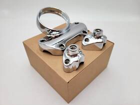 56774-05 Harley Davidson Tachometer Mount Attachment Silver Chrome