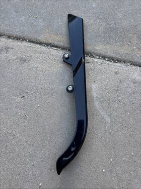 60300138 Harley-davidson 1410 18 Softail Gloss Black Belt Guard