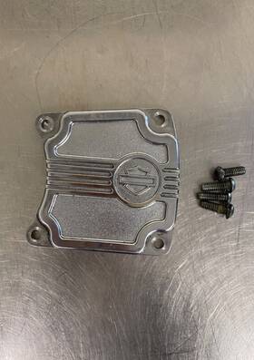 60670-85a Harley-davidson 1999 E/g U/c Flhtcui Bar And Shield Inspection Cover