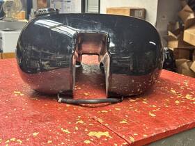 61586-04b Harley-davidson Used Dyna Black Fuel Tank Vivid Fat Bob