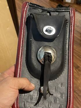 61803-97 Harley-davidson 1997 Heritage Springer Red Trim Tank Pouch