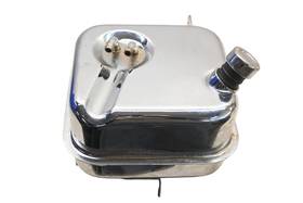 62504-82 Harley Davidson Oem Chrome Oil Tank Assembly