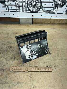 66070-83 Harley-davidson 1973-2003 Battery Cover Shovelhead Sportster Dyna