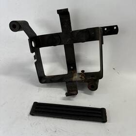 66208-74p Harley-davidson 1974-78 Sx Ss 175 250 Battery Box Assembly Support