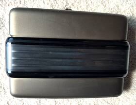 66375-10 Harley-davidson Oem 2010 Fxdfse2 Cvo Fat Bob Battery Cover