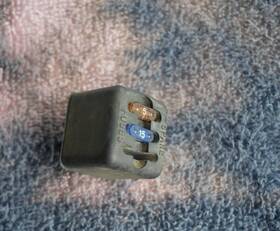 72307-95a Harley-davidson Spare Fuse Holder P/n #1