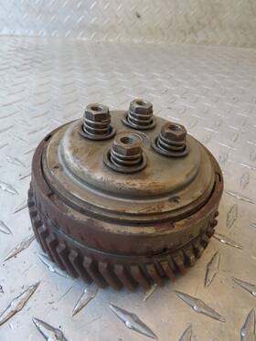 77653 Harley-davidson Genuine 1976 76 Ss125 Ss 125 Clutch Basket Part