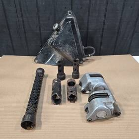 7907-7810 Harley-davidson 8pc Motorcycle Parts Lot Brake Caliper Oil Reservoir Tank Baffle