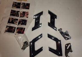 90934-93 Harley-davidson Nos Oem Genuine Left And Right Outer Guard Rail Clamp