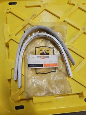 91081-68 Harley-davidson Rubber Bumper Strip Fl Flh