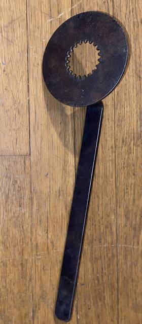 97341-65p Harley-davidson M50 M50s M65 M65s Mc65 Oem Clutch Hub Holding Tool