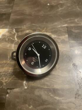 Dl3818 Harley-davidson Clock Mounts On Screw Handlebars For Your Motorcycle