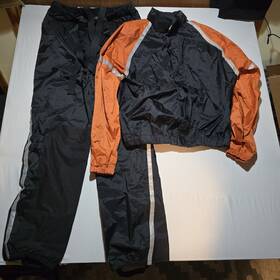 Rain-001m Harley-davidson Rain Gear Size Medium Orange And Black Reflective