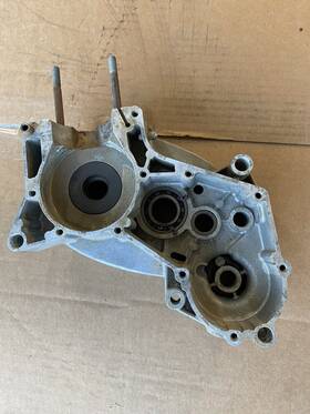 991001a Hodaka Model 99 Road Toad Right Side Engine Case