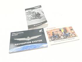 00x31-mca-6700 Honda 05-10 Goldwing Gl 1800 Owners And Navigation Manual With Riding Tips Book Set