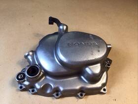 11330-kt0-830 Honda 97 Xr 200 Clutch Cover 1990-2002