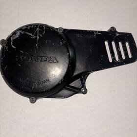 11341-357-030 Honda 1973-74 Elsinore Cr250m Right Side Magneto Cover -no Pitting