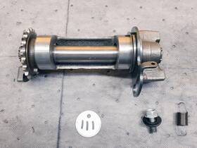 13412-429-000 Honda 1979-83 Oem Ft500 Xl500 Xr500 Balancer Shaft Holder Assembly