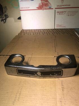 14711-me5-000 Honda 1980 - 83 Suzuki Gs 850 Logo Trim Bracket Fork