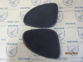 17662-011-000 Honda 17661-011-000 C110 Ca110 C115 Used Gas Tank Knee Pads