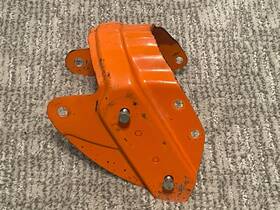 17761-102-702 Honda Ct90 1972-79 Ct110 1980-84 Auxillary Fuel Tank Body Bracket