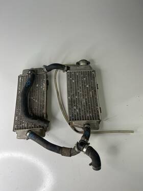 19010-men-a01 Honda 2007 Crf 450 Crf450 Crf450r Radiator Left Right Radiators