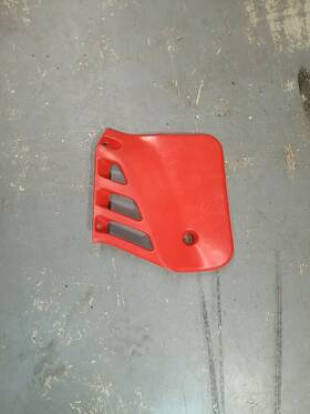 19030-ks7-0000 Honda 19030-ks7-00 Used Oem 1987 Cr250r Right Radiator Shroud Fender Cover
