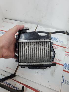 19100-gga-305 Honda Jazz 50 Metropolitan Ii Ruckus Oem Engine Radiator Motor Cooler Cooling